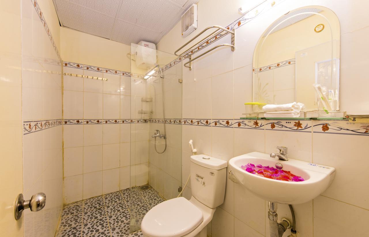 Bougain Villeas Homestay Hoi An Exterior photo